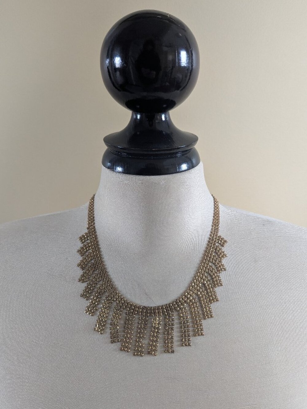 4/$25 Y2K DANGLY RHINESTONE VINTAGE NECKLACE
